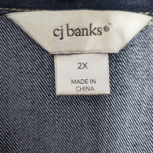 CJ Banks Denim Vest Womens Size 2XL Sleeveless Jean Top Jewel Buttons Pockets - Picture 3 of 9
